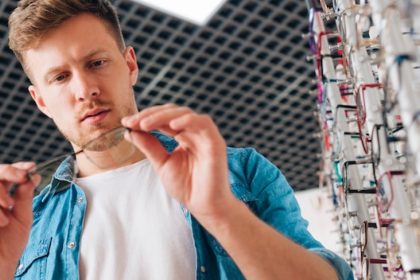 Lunettes de vue et style : comment allier mode et confort ?